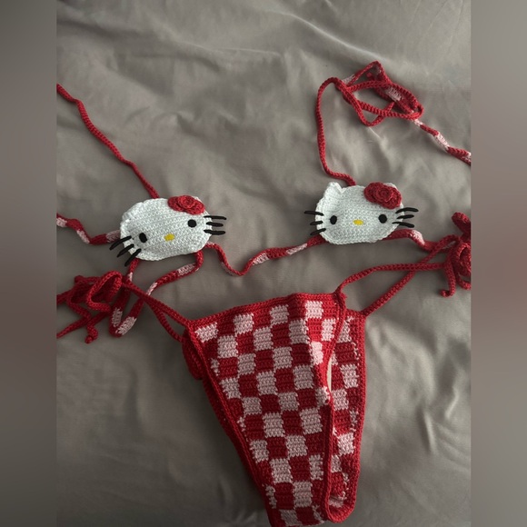 GCDS x Sanrio Bikini Bathing Suit / BNWOT / Size L - Picture 1 of 5